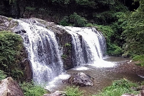 (图:百丈漈风景区三漈瀑布)